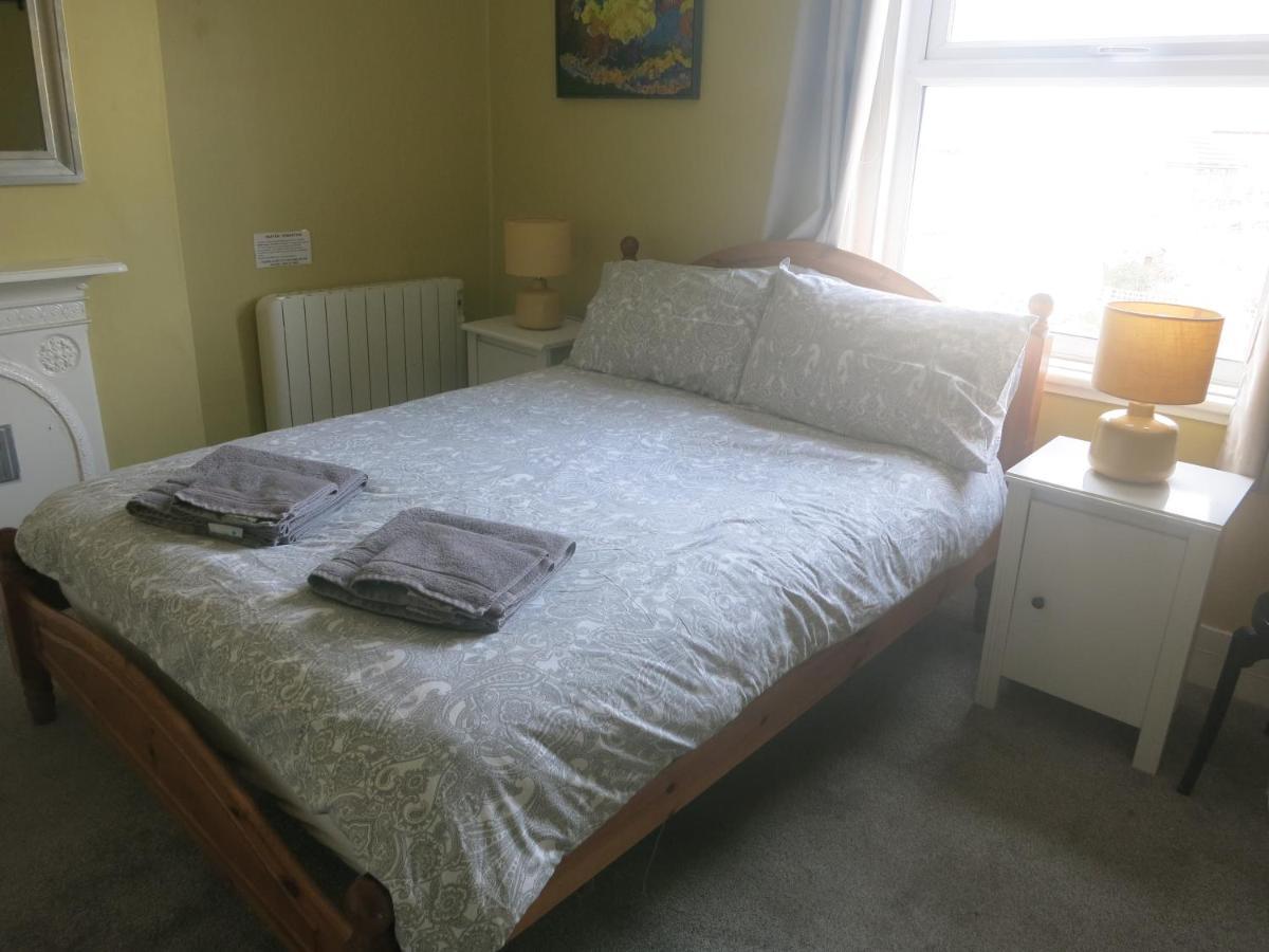 Marine View Guest House Worthing Kültér fotó